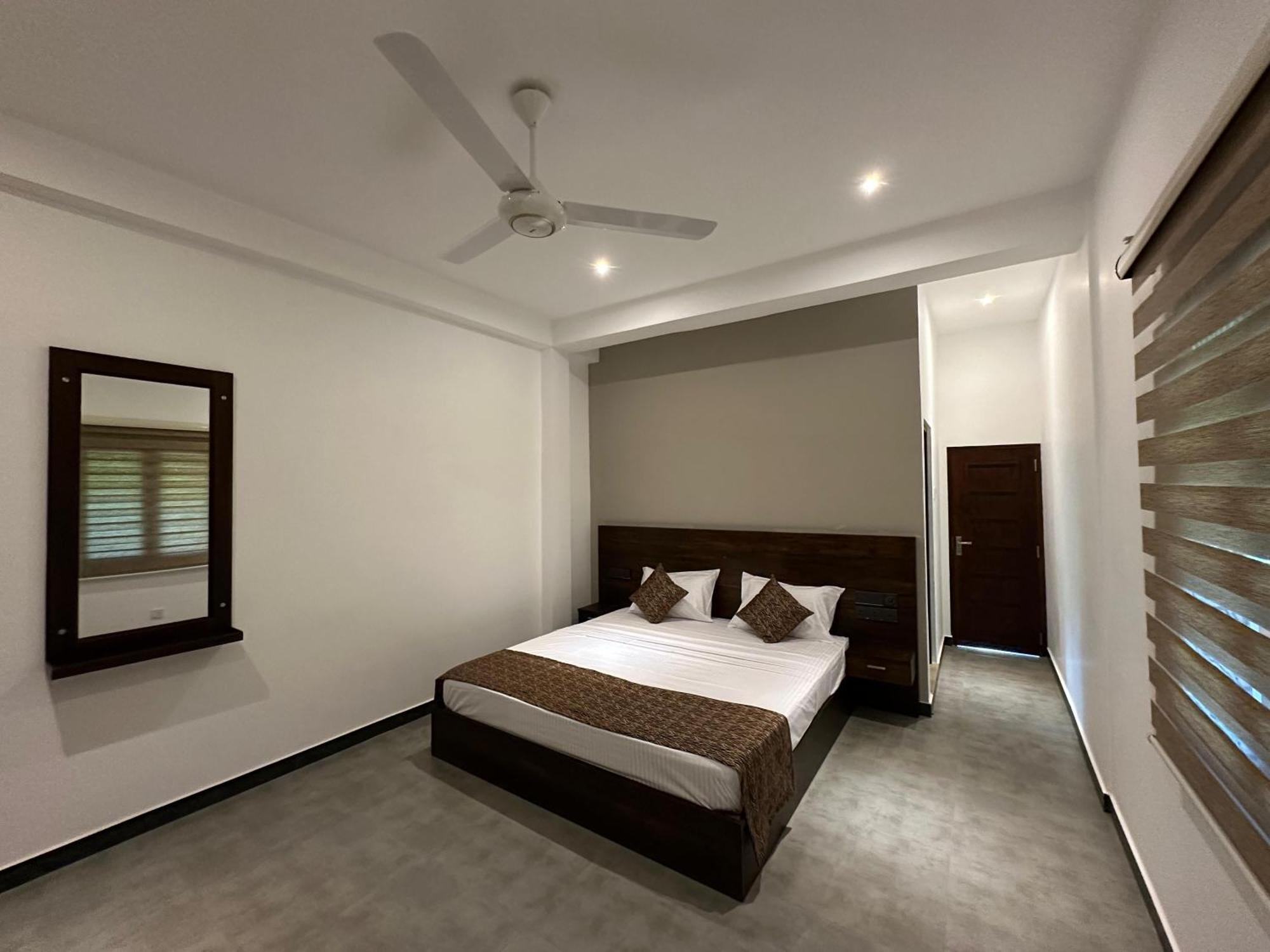 Cocos Polhena Hotel Matara Kültér fotó