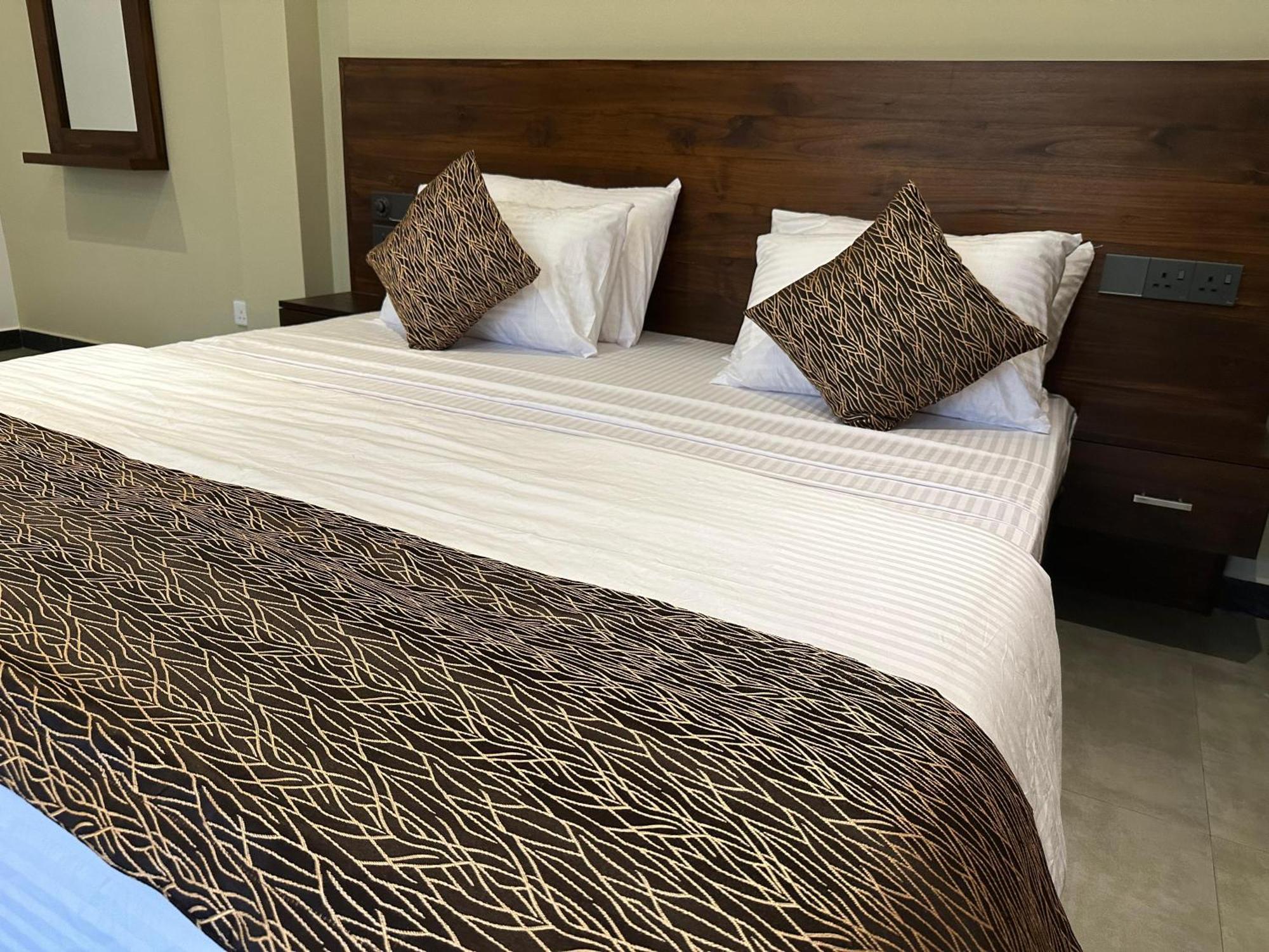 Cocos Polhena Hotel Matara Kültér fotó