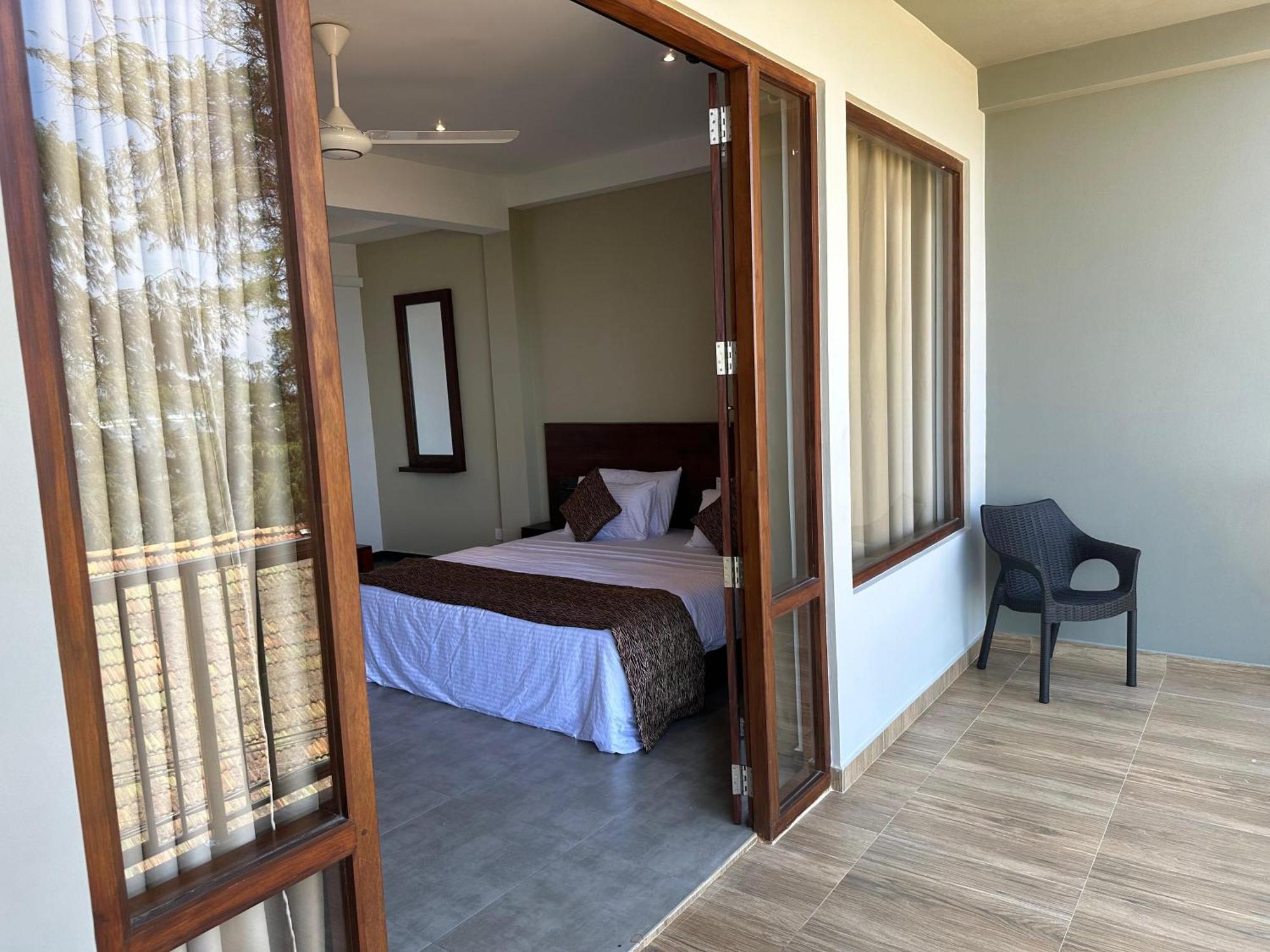 Cocos Polhena Hotel Matara Kültér fotó