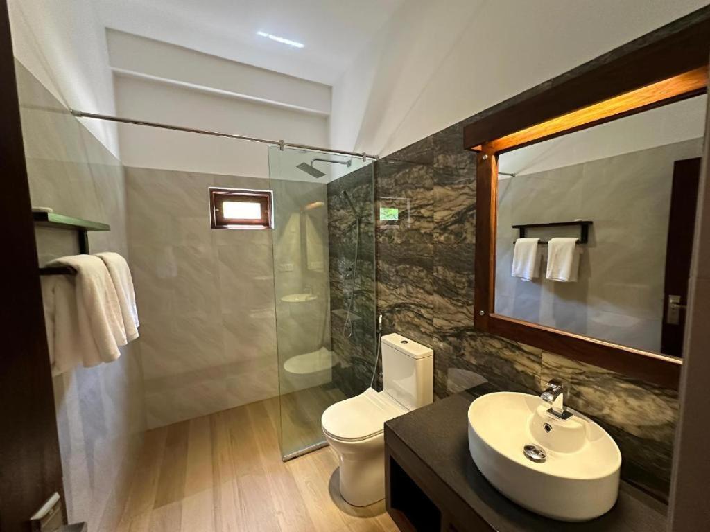 Cocos Polhena Hotel Matara Kültér fotó